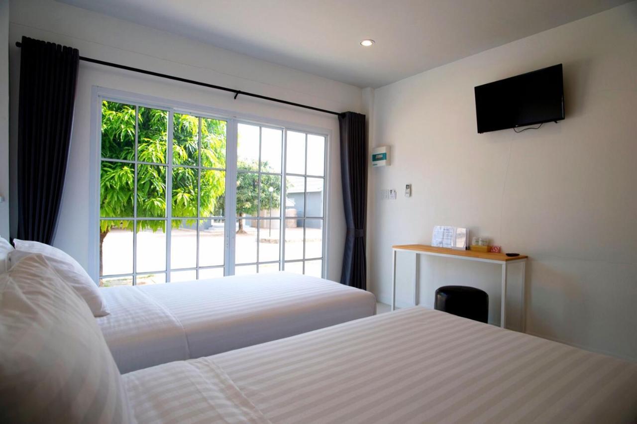 Bhive Nakhon Phanom Exterior foto